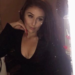 Meet your Posher, Maya